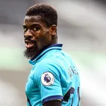 LOSC, RC Lens – Mercato : Aurier prêt à  un crime de lèse-majesté en Angleterre ?
