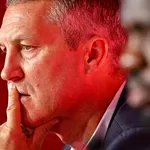 Létang (LOSC) explose, Genesio (Rennes) s'agace, Nice tient son latéral, ça s'emballe pour Mikautadze