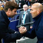 Manchester United, PSG : une bataille Pochettino – Zidane pour remplacer Solskjaer ?