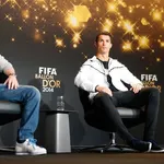 Manchester United, PSG : un ancien Ballon d&rsquo;Or consacre Cristiano Ronaldo devant Lionel Messi