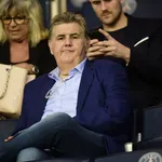 Médias : Pierre Ménès sort du silence et présente ses excuses