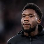 Mercato : Davies a tranché entre le Real Madrid et le FC Barcelone, un accord est tombé !