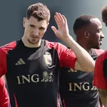 Mercato : Thomas Meunier revient en Ligue 1, le LOSC signe un coup risqué !