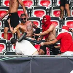 OGC Nice – Cologne : la Ministre des Sports sort du silence après les graves incidents
