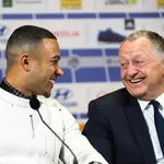 OL : Aulas l&rsquo;assure, il n&rsquo;y a pas de malaise avec le pari de Memphis Depay