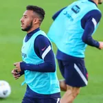 OL : Blanc teste un défenseur marocain, Tolisso a déjà la rage !