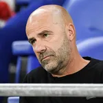 OL : Bosz, Juninho, Aulas… Pierre Ménès tire à vue sur les Gones !