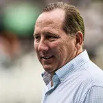 OL : c’est officiel pour le rachat par Textor !