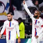 OL : Cherki déjà à fond pour le RC Lens, Lacazette sort du silence après son opération