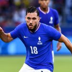 OL : Cherki vole au secours d’un coéquipier et tacle les critiques