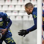 OL : choc pour le titre, le favori, Aouar remplaçant, les enjeux du choc face au PSG (Vidéo)