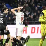 OL : comment l’attaque lyonnaise est-elle tombée si bas ? (VIDEO)