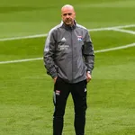 OL : Bosz lance un avertissement à  ses titulaires avant Lorient
