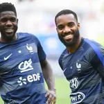 OL, FC Barcelone &ndash; Mercato : Lacazette déjà  à  la manÅ“uvre pour faire revenir Umtiti ?