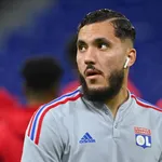 OL : la panenka ridicule de Cherki contre Arsenal  en vidéo