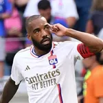OL : Lacazette a parlé au groupe, révolte des cadres à  Lyon avant l’OM !