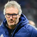 OL : Laurent Blanc lâche une petite pique à  sa classe biberon