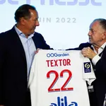OL : le club met la pression à Textor pour le rachat