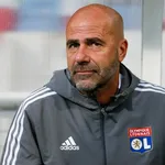 OL : Bosz fait passer des messages forts mais ne s’étend pas sur le Mercato