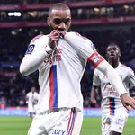 OL : le Top 10 des salaires des Gones, Lacazette en tête !