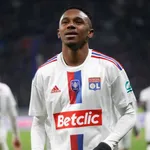 OL : le transfert de Jeffinho provoque un départ !
