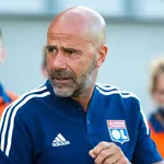 OL : les dirigeants lyonnais ont posé un énorme ultimatum à  Peter Bosz !