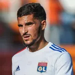 OL – Mercato : Aouar aurait fait son choix&rdquo;&brvbar; et ce n&rsquo;est pas Arsenal !
