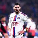 OL – Mercato : Aouar aurait trouvé un accord avec un club !