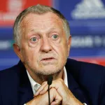 OL – Mercato : Aulas tente d’oublier la polémique Garcia avec un départ rémunérateur