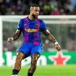 OL – Mercato: Depay dans une première galère de taille au FC Barcelone ?