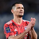 OL Mercato : départ en vue pour Lovren