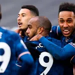 OL – Mercato : faut-il croire au retour de Lacazette ? (VIDEO)