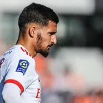 OL – Mercato : Houssem Aouar est poussé à  partir à  Arsenal