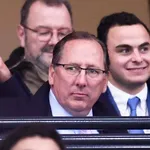 OL – Mercato : Jeffinho a causé de gros soucis à John Textor au Brésil