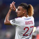 OL – Mercato : Laurent Blanc a reçu un renfort inespéré avant le PSG !