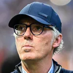 OL &ndash; Mercato : Laurent Blanc glisse un message au PSG pour Cherki