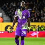 OL – Mercato : Ndombélé explique pourquoi il a choisi Lyon plutôt que le PSG
