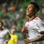 OL – Mercato : Newcastle sur le point de chiper une piste brésilienne des Gones et du Real Madrid !