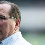 OL – Mercato : Textor vise un joli coup à  Milan et a pris une décision forte pour Barcola