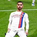 OL – Mercato : un club de Premier League prêt à  relancer Aouar ?