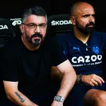 OL &ndash; Mercato : un grand nom du Milan AC plutôt que Glasner pour remplacer Laurent Blanc ?