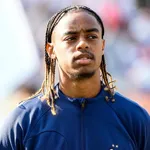 OL – Mercato : une menace se précise pour le PSG dans le dossier Barcola