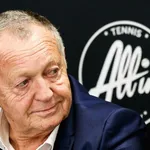 OL – OM (1-0) : les médias, l'arbitrage, Garcia&rdquo;¦ Aulas se fait plaisir après l'Olympico