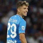 OL, OM Mercato : double coup dur dans le dossier Lindstrom