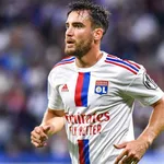 OL, PSG : Tagliafico compare son mariage à … Mbappé