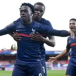 OL, RC Lens : Cherki et Kalimuendo brillent avec les Espoirs