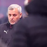OL, Stade Rennais : après les incidents du Paris FC, Genesio vide son sac sur les supporters