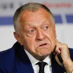 OL : Textor en grand danger, Aulas a d'autres alternatives pour la vente !