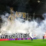 OL – TFC : Aulas s&rsquo;affiche avec Textor, les supporters cartonnent les joueurs