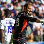 OL : une légende du club remet déjà  en cause Lucas Perri